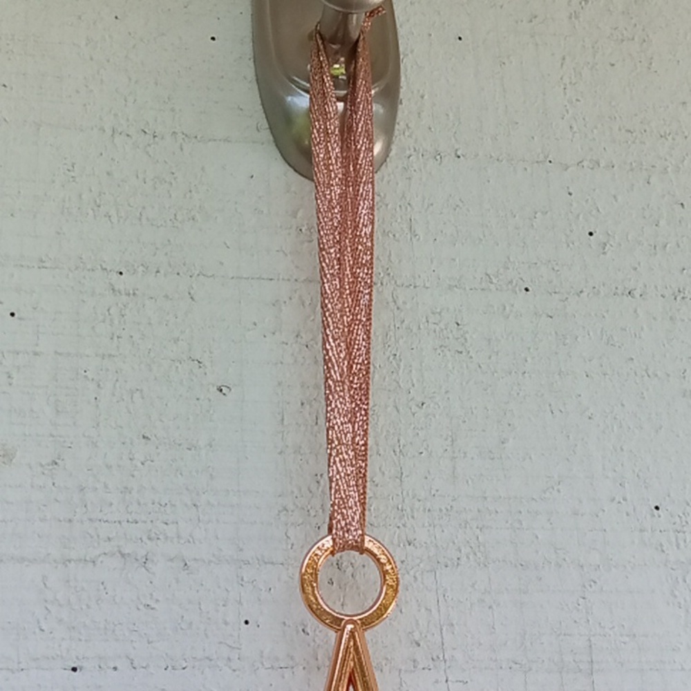 Jewelry Eiffel Tower Holder - Picture 4 of 16